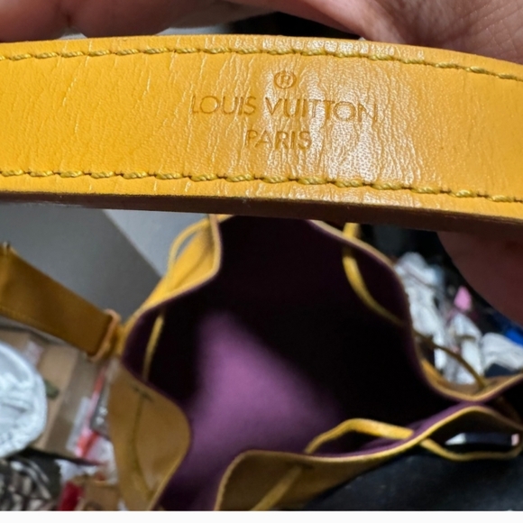 LOUIS Vuitton  bucket bag - Picture 2 of 9